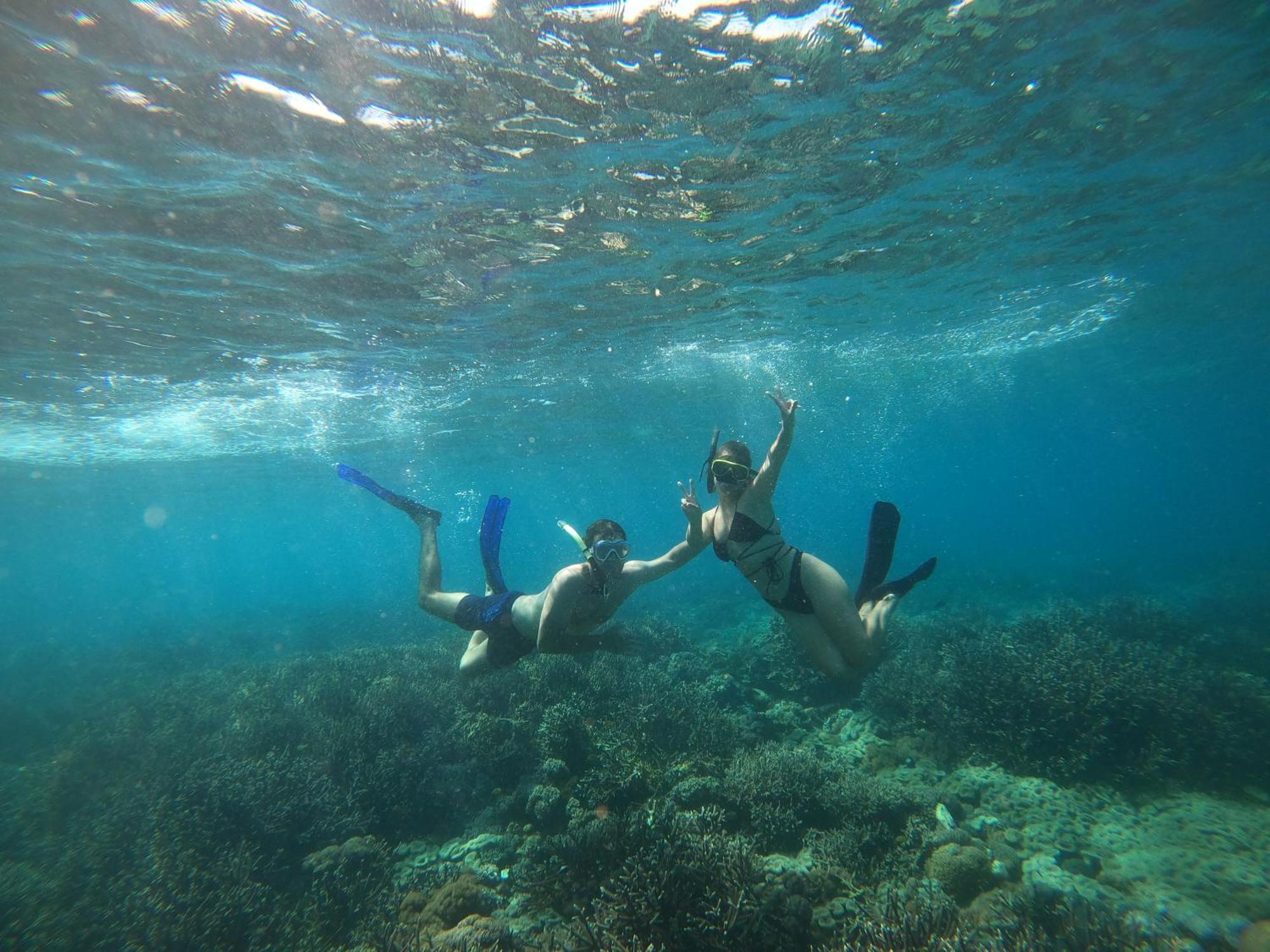 Dua Putri Komodo Homestay المظهر الخارجي الصورة